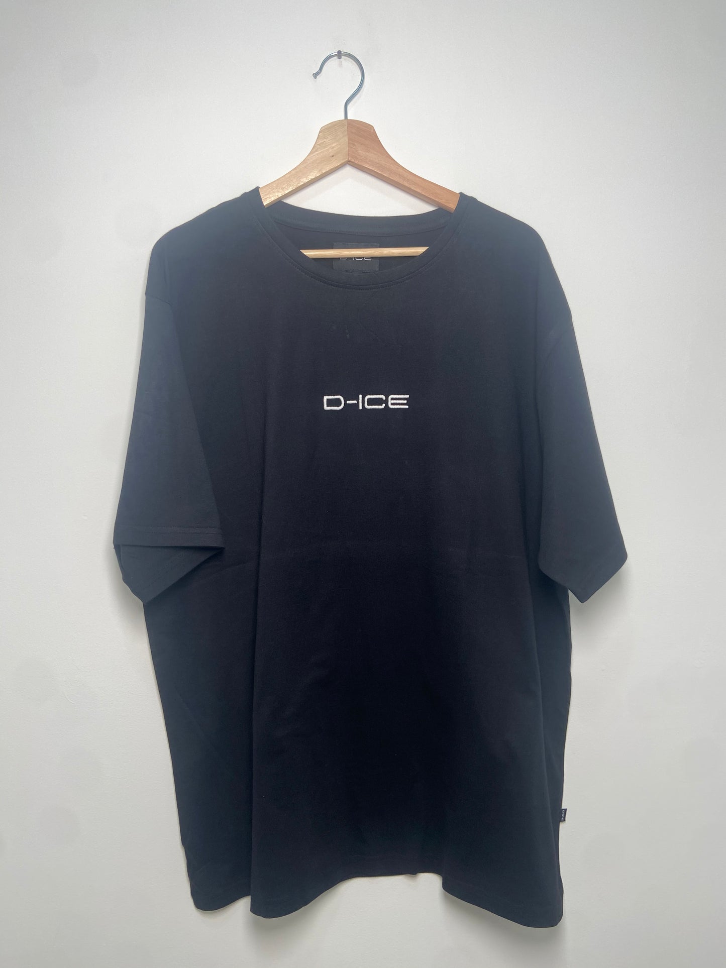 D-ICE Logo oversized T in Black