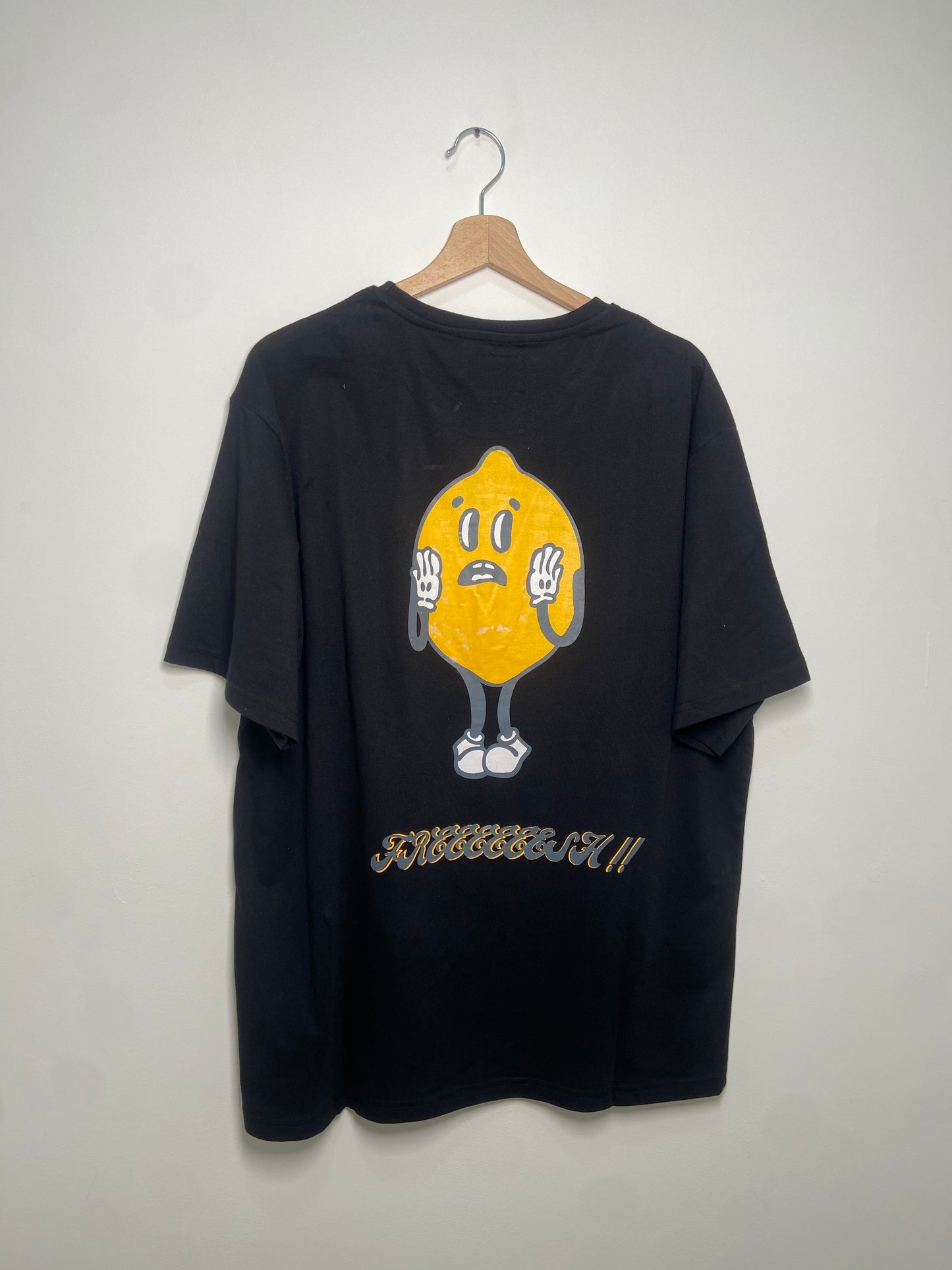 D-ICE Lemonade oversized T in Black