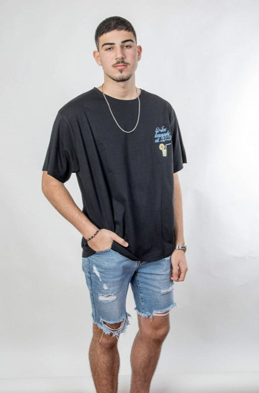 D-ICE Lemonade oversized T in Black